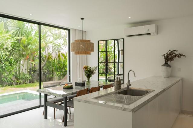 Kitchen,Dining area,View