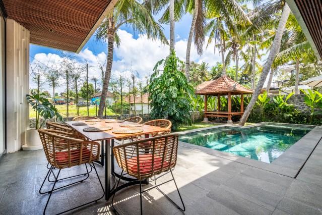 Outdoor dining area